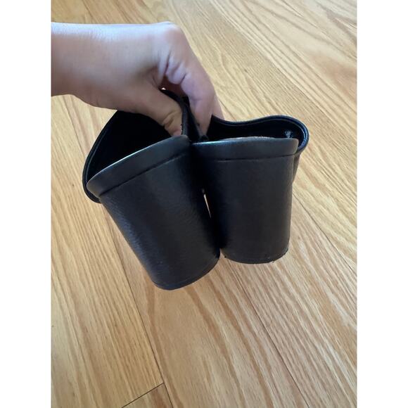 Vince Camuto Black Leather Block Heel Mule - EU 37 / US 6 1/2 Sophisticated Chic - Picture 6 of 8